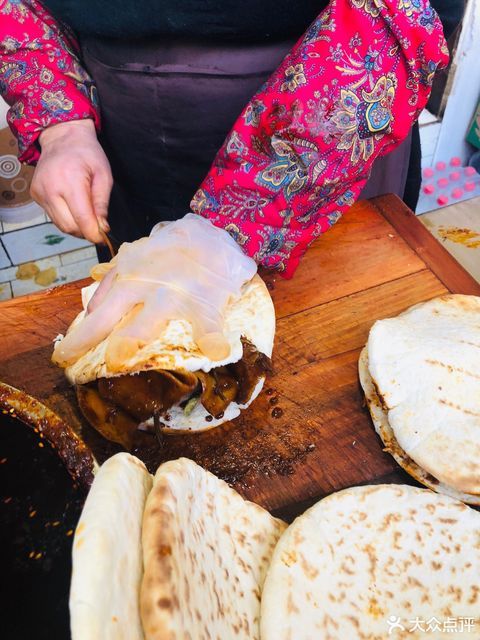 胖嫂洋芋片夹馍