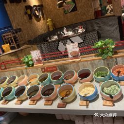 火锅先生人均_算命先生图片
