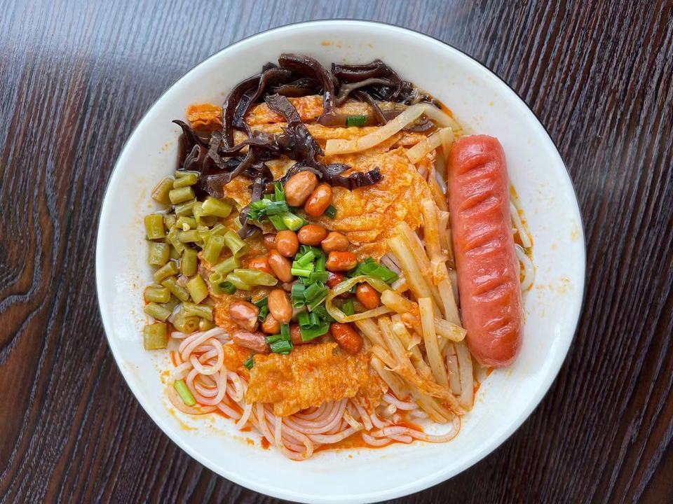 柒月柳州螺蛳粉新基店