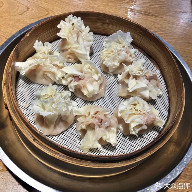 傳統牛肉燒麥推薦菜:老奉天馬家燒麥館(南京街店)位於瀋陽市和平區