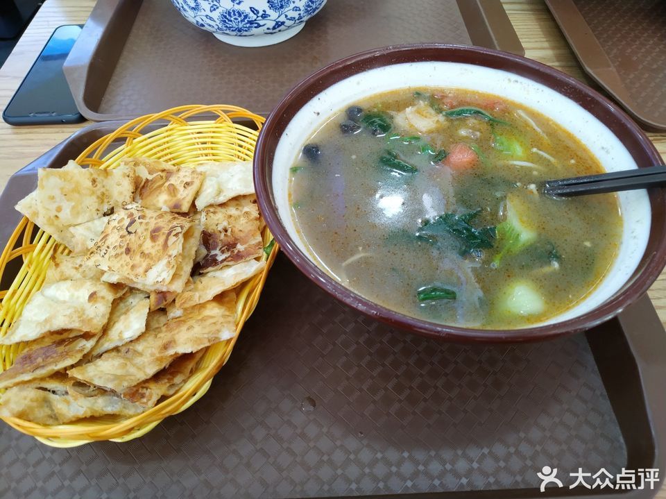 牛肉泡馍推荐菜:兰州拉面(南开大学)位于天津市津南区南开大学津南