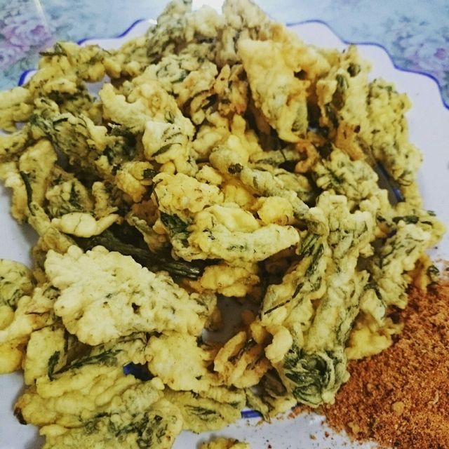 软炸刺嫩芽图片