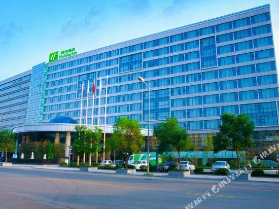 青岛景园假日酒店青岛奥林匹克雕塑文化园阳光生活果蔬(碧桂园店)四方