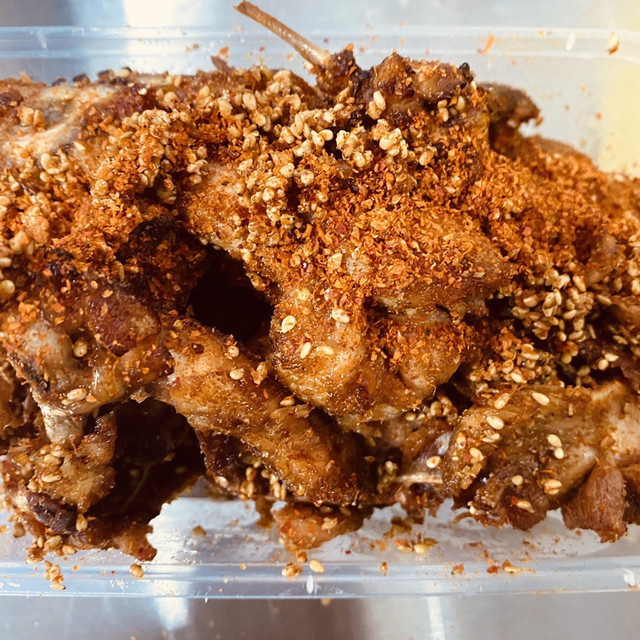 【什么小鸡·麻辣鸡架(铜山区总店)】什么小鸡·麻辣