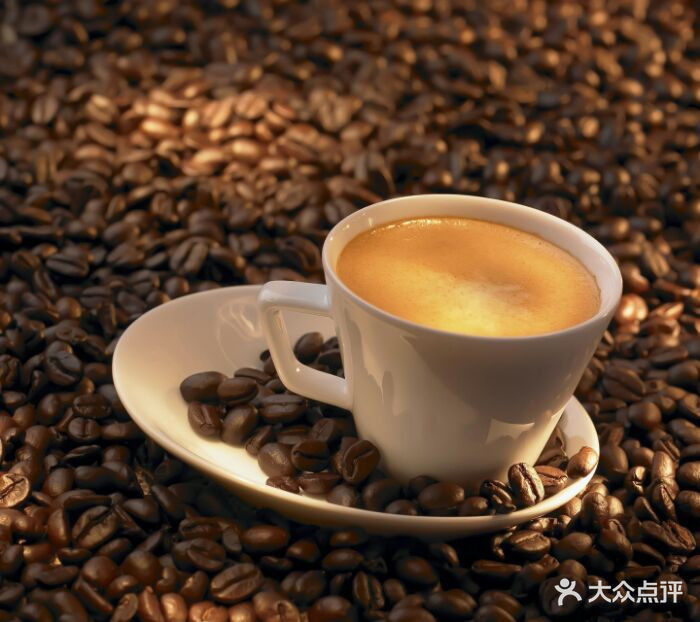 号亦庄生物医药园内推荐菜:卡布奇诺沙拉面咖喱套餐分类:餐饮;咖啡馆