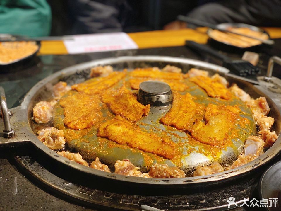 【铁哥妹石棉铁盘烤肉(双流优品道店)】铁哥妹石棉铁盘烤肉(双流优品