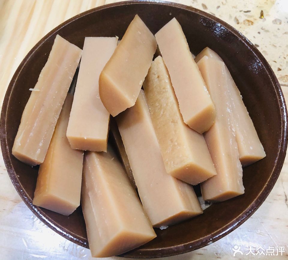 广元市 餐饮服务 餐馆 > 广元市利州区回忆老火锅店(成都路店)米豆腐
