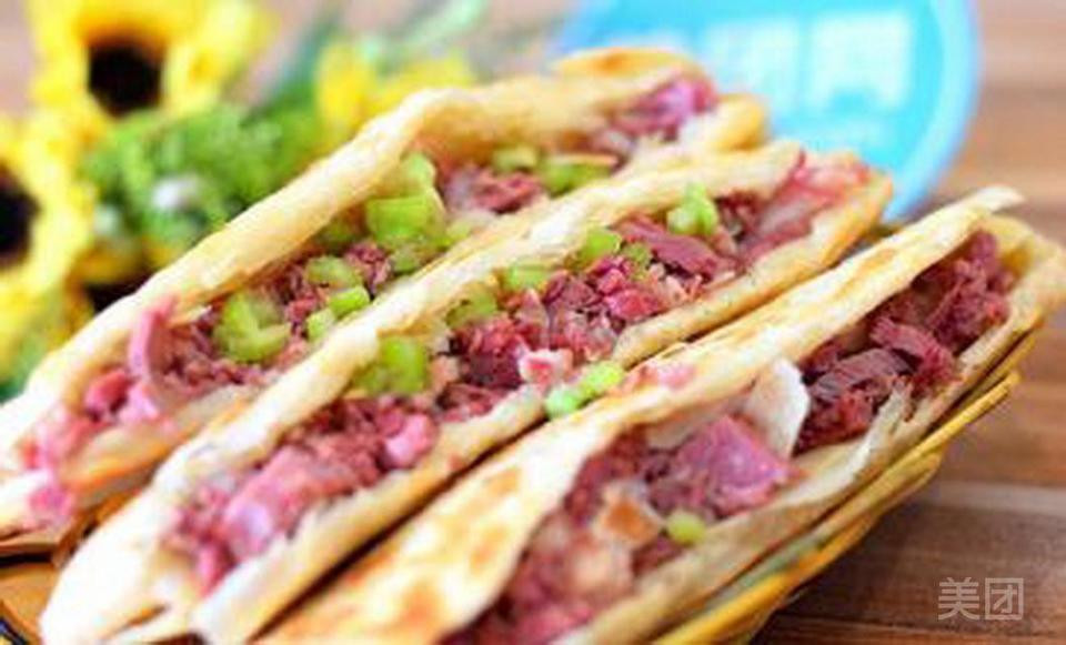 (云港路店)位于郑州市新郑市长安路港湾公寓沿街商铺爱雅商务酒店旁